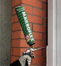 Выхлопную трубу запенить.