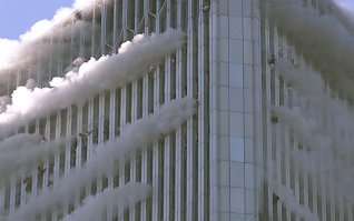 на счёт самолёты здание свалили или взрывчатка, я хз., но то что там люди погибли это факт и погибло их там очень много!!!

и те кто это сделал живут в этой же стране...