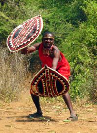 Такой штукой уложить человека легче чем с кулака. Кто хочет порадовать прокурора? Им как раз нужно улучшить статистику по особо тяжким. 

Вот щит это хорошо, а еще лучше - два :)