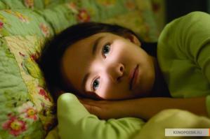 Совсем забыла ещё один яркий образ дьявола из "Дело № 39" : вот в такой маленькой славной девочке сидело(оказалось в конце) ото жутчайшее со сплошными чёрными глазами...
если честно, то мне, взрослой девушке было даже страшно смотреть, серьёзно!! - особенно ночью))