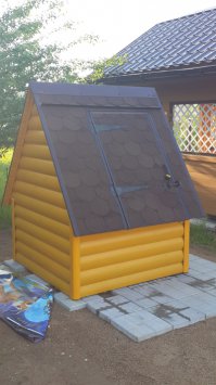 Я свой месяц, правда только по выходным делал...очень тяжелый вышел. Мягкую кровлю уже на месте клеил...