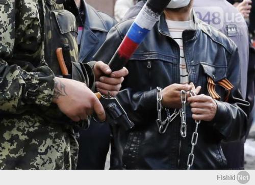 Беззащитные пророссийские протестующие, на которых коварно напали ультрас: