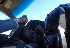 абассака - входим в управляемый занос упираясь клюшкой об асфальт