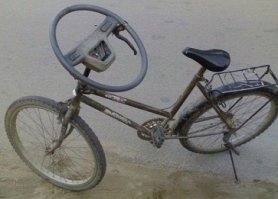 Самые странные рули на серийных автомобилях