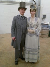 Нам с девушкой хватало 100 евро на месяц,что-б проехать по всей Европе автостопом,сьездить в Канны,встретится с Кирой Найтли и потом ещё получить приглашение сниматся в её фильмах. Как вы думаете хорошая поездка получилась?