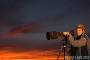 В смысле съемки? Конечно! Да и просто фотографии довольно дорогие. На своем сайте Йохан каждую из этих фотографий по тридцатке баксов продает.