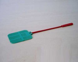 Ловушка для назойливых насекомых своими руками 