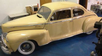 Очень красивый Lincoln Club Coupe 1947 года с двигателем V12