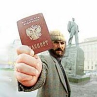 Свадебный кортеж перекрыл шоссе в Москве