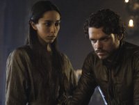 Уна Чаплин (В Игре Престолов - Talisa Maegyr)
Фильмография:Двойник дьявола, Шерлок (сериал 2010 – ...) 

1. 

2. 

3.