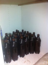 а я вот решил пивоварением заняться.
пока только первая партия в процессе)) 23литра уже на карбонизации.
по вкусу пока рано чтото говорить, но вот по цвету и запаху я в восторге