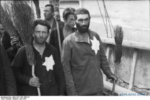 Вспомнилось
Еврей дворник.