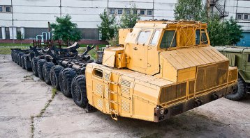 Даа МаЗ славиться странными автомобилями