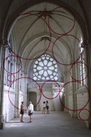 это у них реально в соборах так резвятся?
жалко что подобные вещи реально наблюдать только с одной определеной точки с других превращается в бред