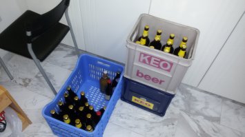 Хм. Мне гуру пивоварения говорил, что бутылки надо держать в прохладном месте и только перед употреблением ставить в холодильник. Хотя если делаете пилснер - то для него и 12 градусов это хорошо. Кстати, дольше 6 месяцев тоже держать не рекомендуют - говорят портится пиво. Хотя у меня оно не застоится :) Кстати, только сегодня разлил очередную партию!