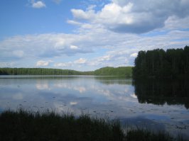 карбозеро, оезеро и еще какое-то озеро))туризм на пару месяцев в глуши