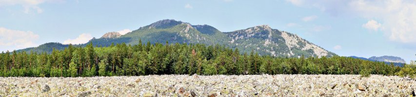 Таганай. Вид с каменной реки.