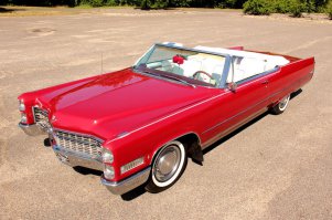 Cadillac DeVille 1966 года - вот это аппарат!