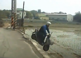 Не удивил - убил просто !