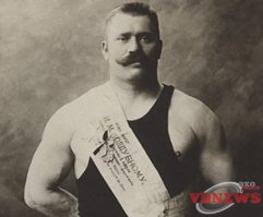 Ива́н Макси́мович Подду́бный (1871-1949). Один из самых выдающихся профессиональных борцов мира. Неоднократно выигрывал «чемпионаты мира» по классической борьбе среди профессионалов, включая самый авторитетный из них — в Париже (1905—1908)[1][7][3][6][12][15]. Хотя и проигрывал отдельные схватки, но за 40 лет выступлений не проиграл ни одного соревнования, чемпионата или турнира.