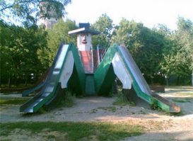 Эти 18 игровых площадок – худшие кошмары родителей