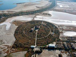 А в США хвастались, что чуть ли не они изобрели солнечные электростанции такого типа: