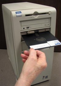 15 трудностей, с которыми не сталкивались современные дети