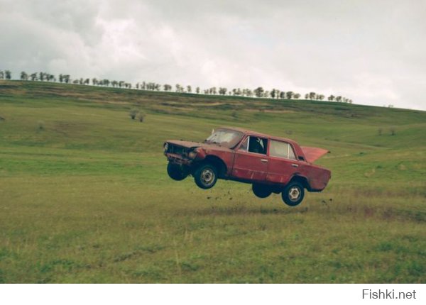 На. Самое большое, какое смог отыскать. Фотошопа под рукой нет - корректно увеличить ((