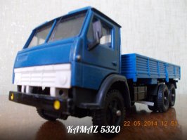 Путешествие маленьких машинок в фотографиях