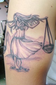 Мало красивого...