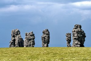 Каждый июнь беру отпуск и путешествую по России. Завтра крайний день на работе и...недели две мене не увидите)
А сейчас на Фишка нарвался на пост:

Красиво у нас в России! Любите свою Родину!