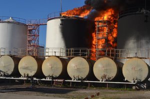 9 июня 2015 г. пожар на Киевской нефтебазе, самый большой в Европе с времен Второй мировой войны.