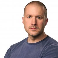 Чем-то левый заключенный на последнем фото на Джони Айва похож..