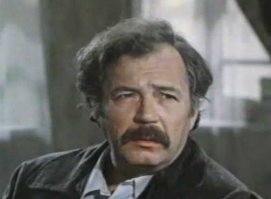 Удивительно! Кажется, ни одной ЯРКОЙ роли, но все - ЗАПОМИНАЮЩИЕСЯ!