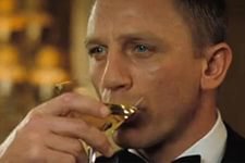 просто ты не умеешь её готовит. взболтать но не размешивать