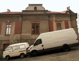 забыл про ручник,эх