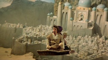 Вот этот фильм с ним увидел первым (вышел в советский прокат в 1982)