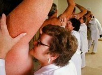 Профессии как профессии, для тех кто приучен к труду ничего особенного.
По моему мнению как раз проститутка это не профессия а хз что. А вот остальные как раз честный, правильный труд. Только тётеньки нюхающие подмышки не понятно к чему тут.