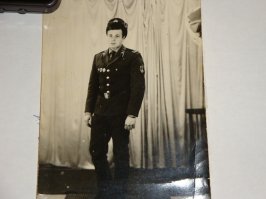 Я в 1979 был далеко, аж не Дальнем Востоке. Амурсая область, город Свободный, станция Ледяная, В/ч 31478. 
ДМБ - 80. Но Олимпиаду мы смотрели по распорядку дня, в казарме.