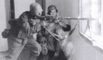 не совсем конечно ДОТы, но все же. тут больше для наглядности "крупнокалибернонго" пулемета, кто в курсе игрушки узнает, крупный калибр?