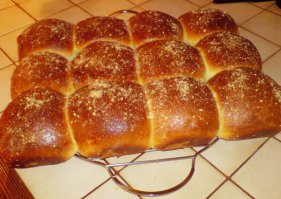 пироженые: школьное - 10коп...заварное - 15 коп...картошка - 12 коп...булочка школьная - 9 коп.