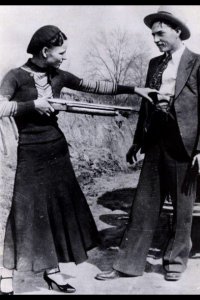 Ну и Бонни Паркер, конечно же...