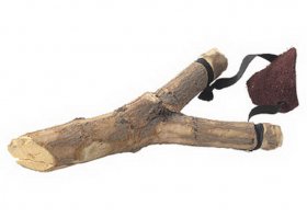 Чо та главное орудие детства никто не вспомнил!  Советский пацан без рогатки-ботан!