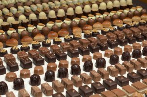Производители Шоколадных конфет НЕГОДУЮТ !!!
Теперь у них производство резко уменьшится, а качество ещё ухудшится !!!