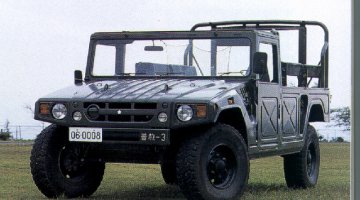 Hummer H1 а нет. Toyota Mega Cruiser