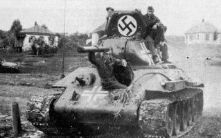 Тоже самое происходило и с отечественной боевой техникой. На фото Т-34.