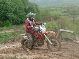 У меня корефан с такой же проблемой, на моте гоняет