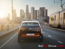 Что-то мне Электромобиль-аэротакси подозрительно напомнил один уже существующий электромобиль от BMW...