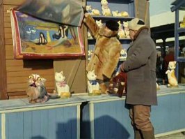 Невозмутимый кот, который может удержать на своих лапах всё что угодно