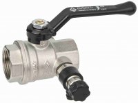 недавно другану подарил новенький бугатти! терь хвастается, что он у него в гараже стоит )